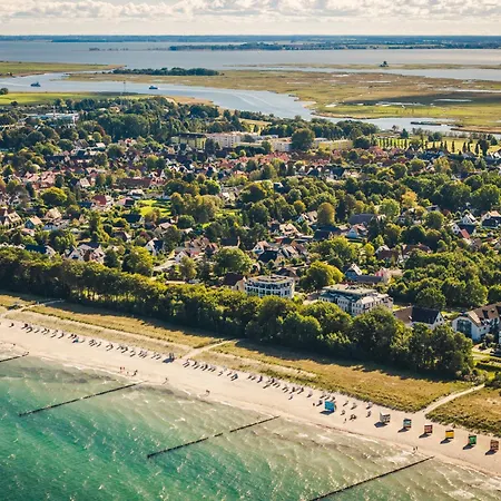 Daire Strandvilla Zingst- Ap 06 *